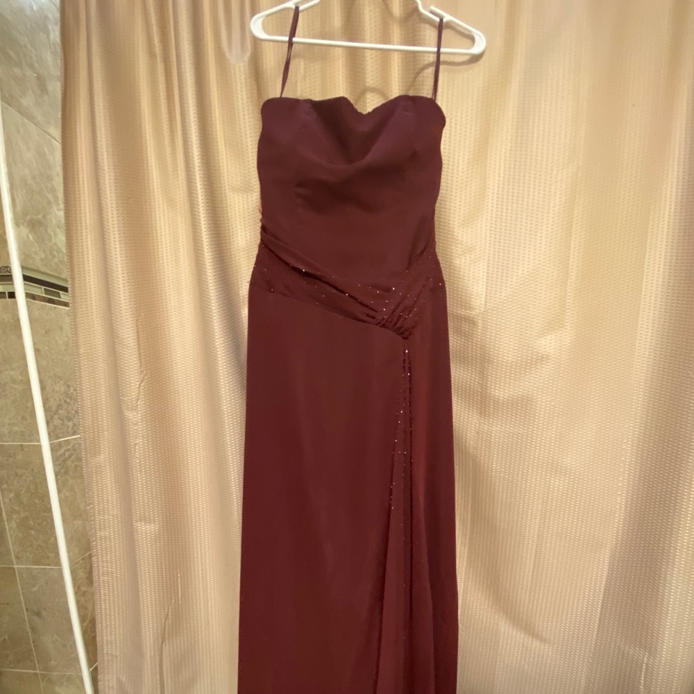 NWT Maroon red Formal gown size 6